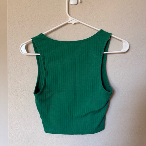 Forever 21 Green Ribbed Cropped Tank Top - Picture 3 of 4